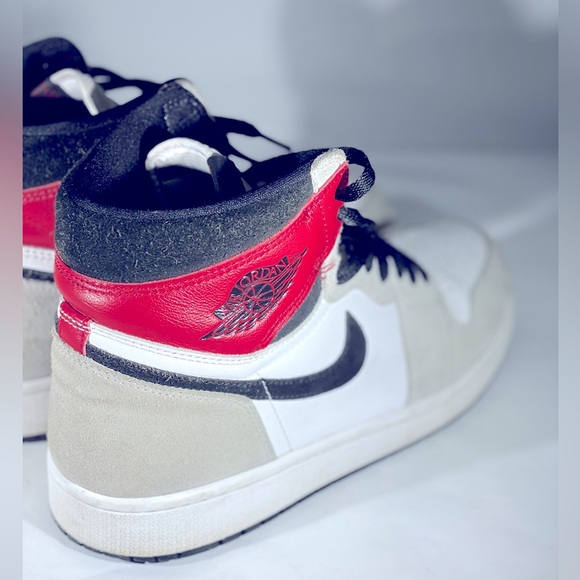 Nike Air Jordan‎ Retro 1 - Picture 4 of 8